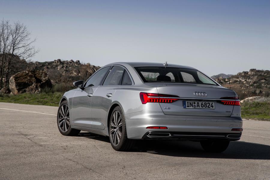  Audi A6 50 TDI Quattro (C8) 2018 года  (WW) (фото 4 из 40)